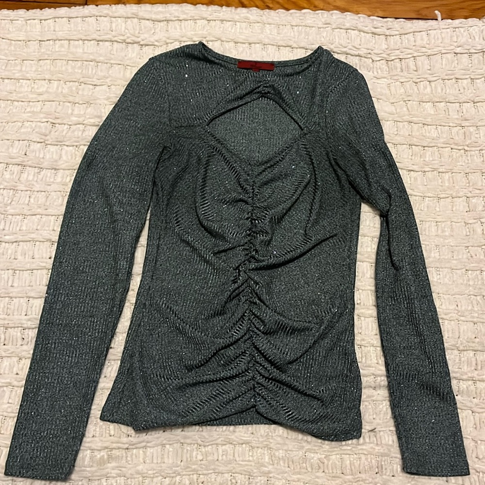 Red by BKE Ruched Metallic Cut Out Top